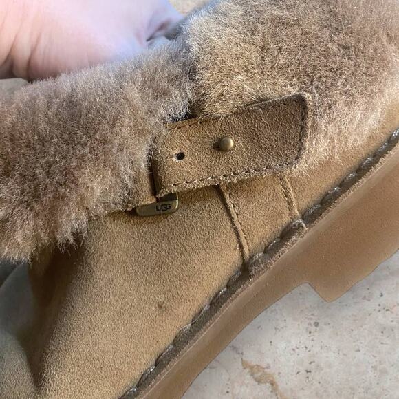 UGG Ankle Booties Wool Beige Buckle Winter Boots Size 7 - Picture 6 of 8